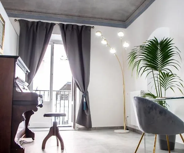 Casta Diva Luxury Apartments -Self Check-In